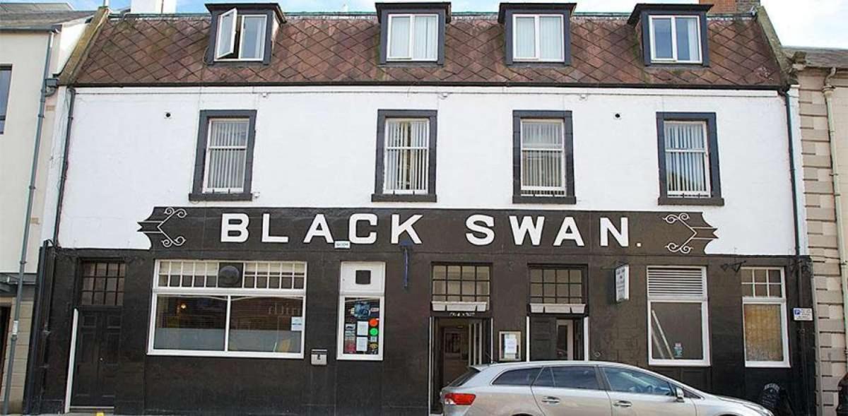 The Black Swan Hotel Kelso Bagian luar foto